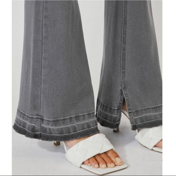 KanCan Heidi Mid Rise Flare Light Gray Released Hem Jeans Size 13/30 - Picture 3 of 6